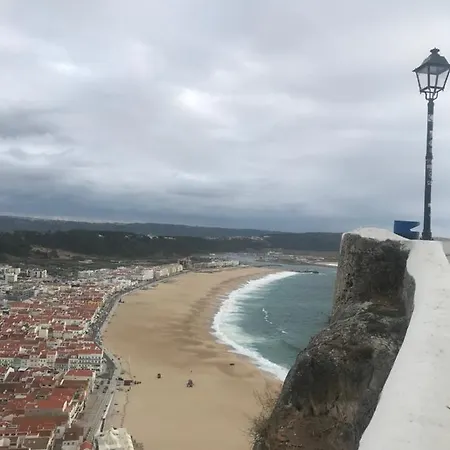 Nyaraló O Sitio Do Mundo - Novo Na Nazaré
